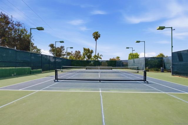 1519 Valleda Lane, Encinitas, CA 92024