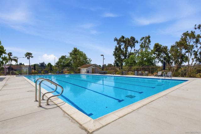 1519 Valleda Lane, Encinitas, CA 92024