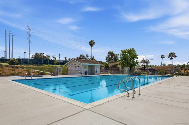 1519 Valleda Lane, Encinitas, CA 92024