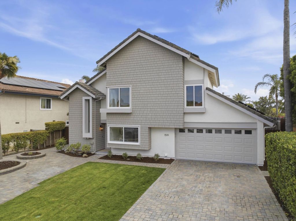 1519 Valleda Lane, Encinitas, CA 92024