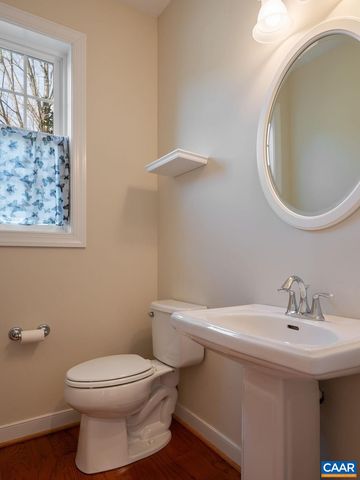 908 SWAN RIDGE RD, Charlottesville, VA 22903