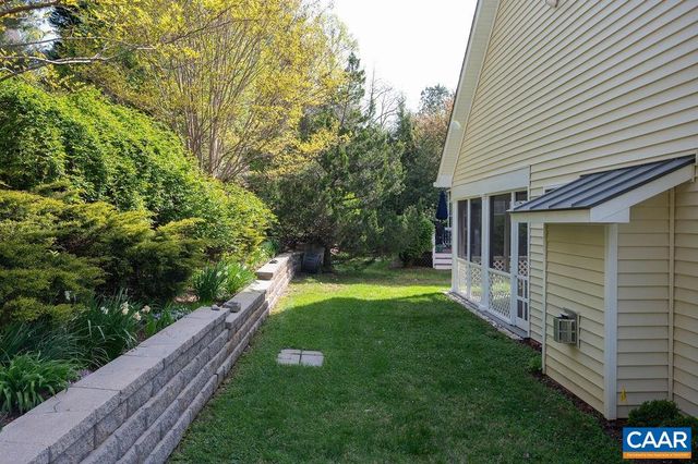 908 SWAN RIDGE RD, Charlottesville, VA 22903
