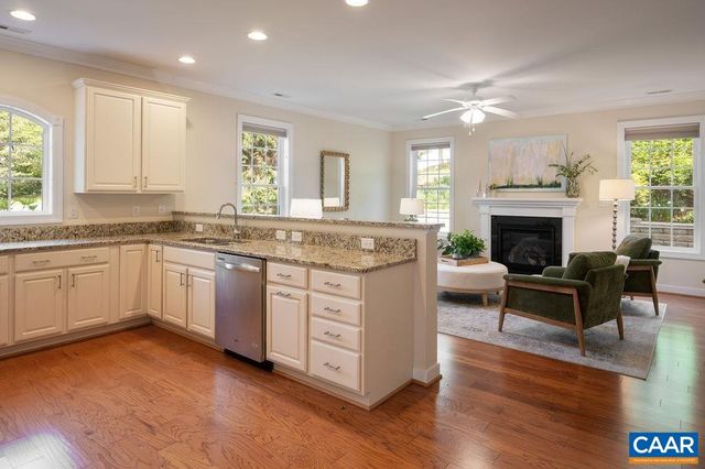 908 SWAN RIDGE RD, Charlottesville, VA 22903