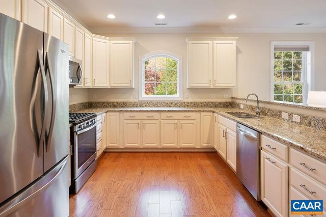 908 SWAN RIDGE RD, Charlottesville, VA 22903