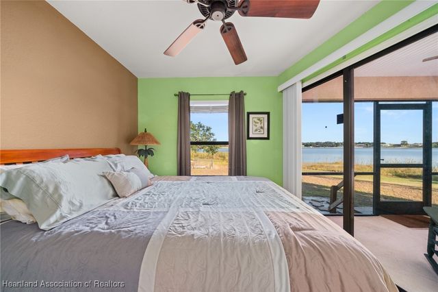 1554 N Oak Park Avenue, Avon Park, FL 33825