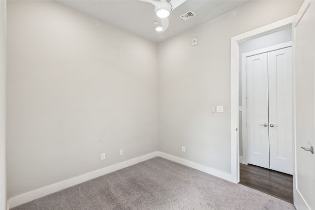 5914 Lindell Avenue 200, Dallas, TX 75206
