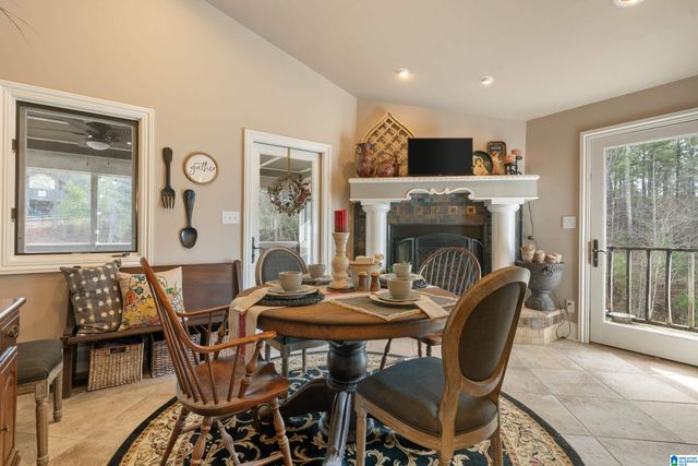 556 MARTIN LANE, Helena, AL 35080