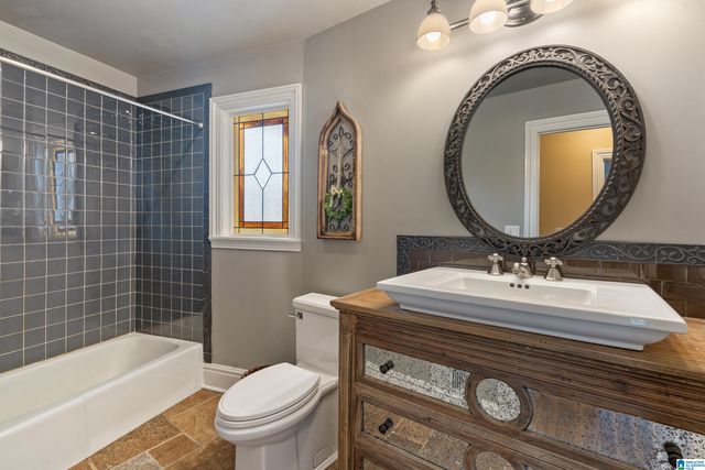 556 MARTIN LANE, Helena, AL 35080