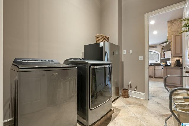 556 MARTIN LANE, Helena, AL 35080