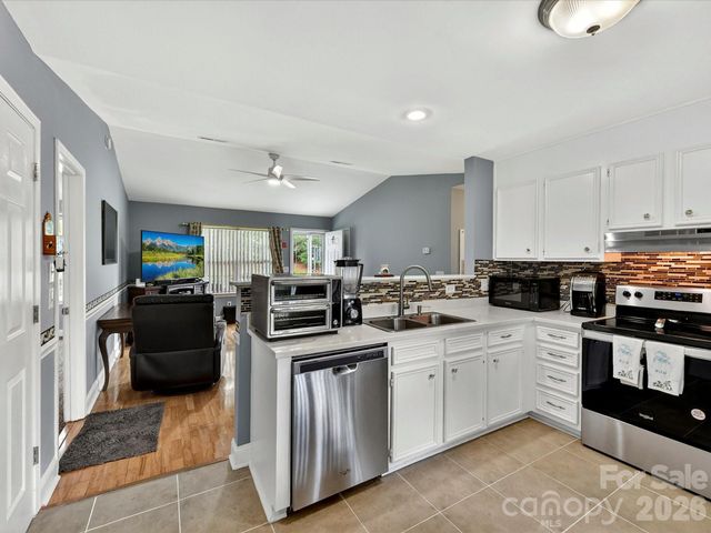 1008 Martin Luther King Jr Avenue, Kannapolis, NC 28083