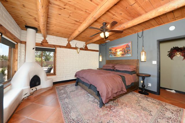 77 Dulce Court, Corrales, NM 87048