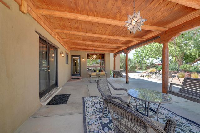 77 Dulce Court, Corrales, NM 87048