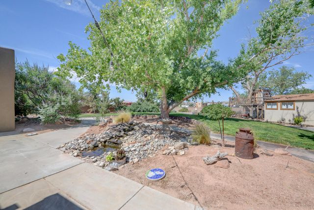 77 Dulce Court, Corrales, NM 87048
