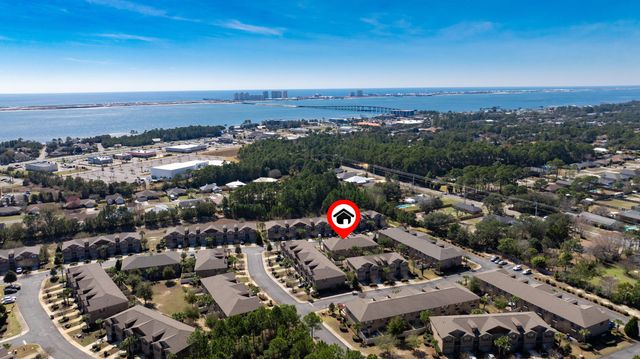 8808 Brown Pelican Circle, Navarre, FL 32566