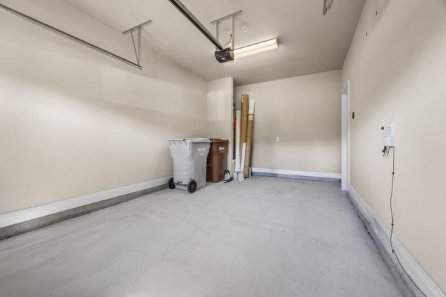 8808 Brown Pelican Circle, Navarre, FL 32566