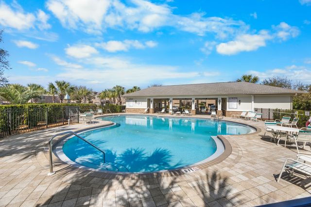 8808 Brown Pelican Circle, Navarre, FL 32566