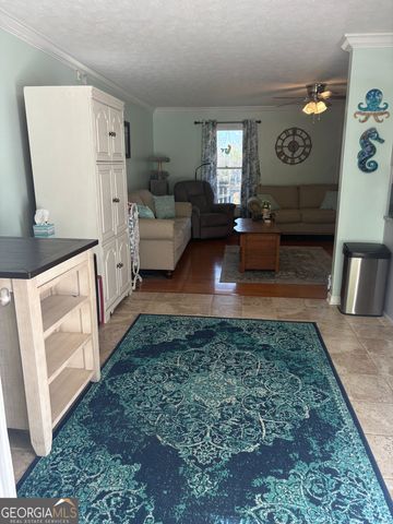206 Oxford Road, Griffin, GA 30223