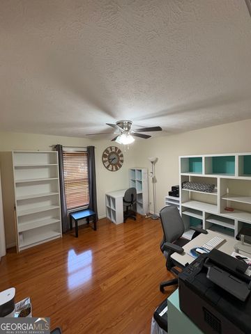 206 Oxford Road, Griffin, GA 30223