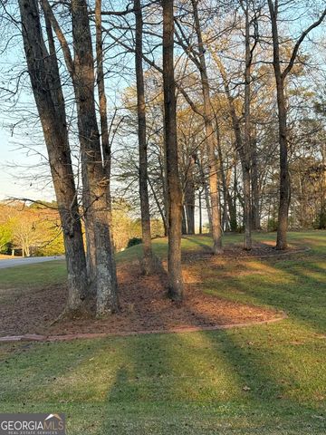 206 Oxford Road, Griffin, GA 30223