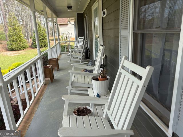 206 Oxford Road, Griffin, GA 30223