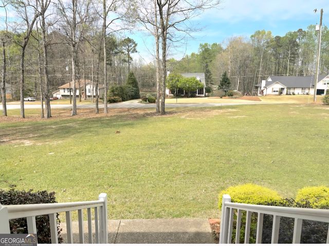 206 Oxford Road, Griffin, GA 30223