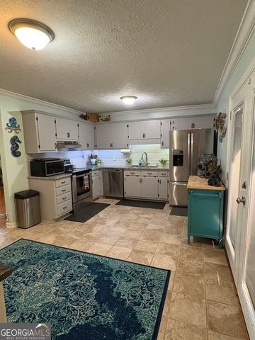 206 Oxford Road, Griffin, GA 30223