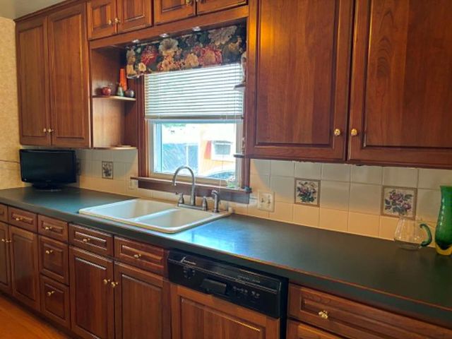 2120 Valmont Avenue, Eau Claire, WI 54701
