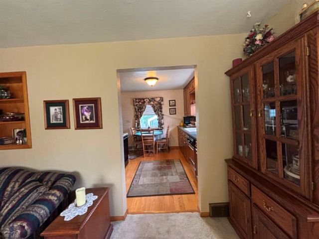 2120 Valmont Avenue, Eau Claire, WI 54701