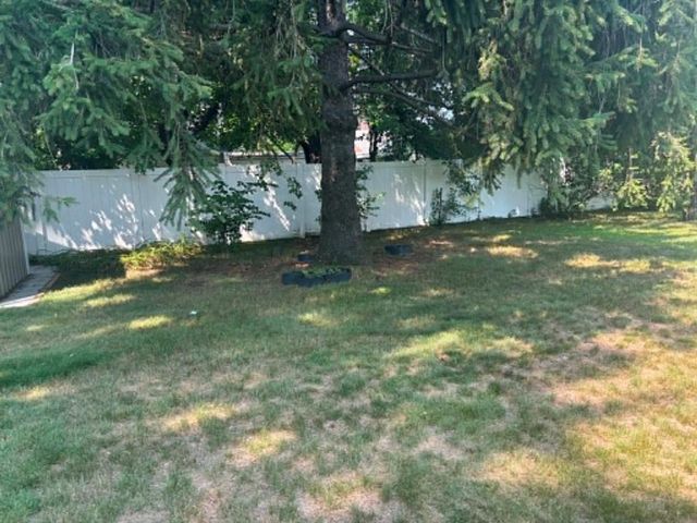 2120 Valmont Avenue, Eau Claire, WI 54701
