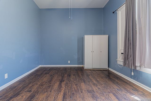 1123 S Hackberry, San Antonio, TX 78210