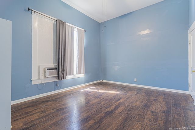 1123 S Hackberry, San Antonio, TX 78210