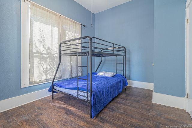 1123 S Hackberry, San Antonio, TX 78210