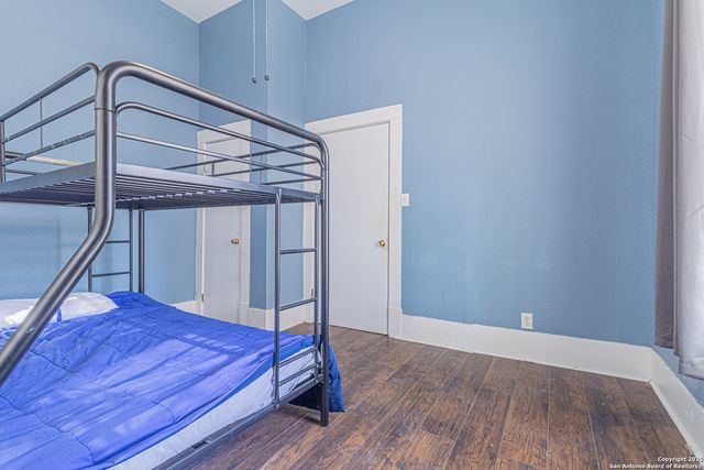 1123 S Hackberry, San Antonio, TX 78210