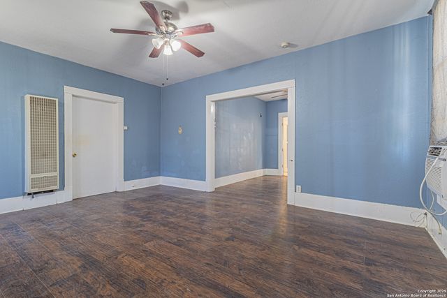 1123 S Hackberry, San Antonio, TX 78210