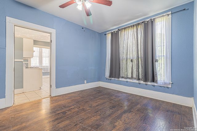 1123 S Hackberry, San Antonio, TX 78210