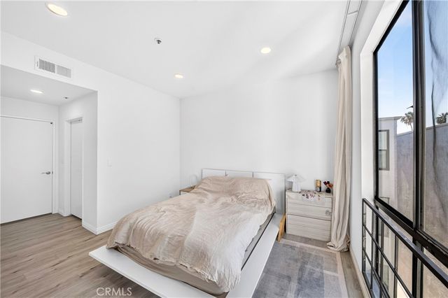 533 S St Andrews Place 408, Los Angeles, CA 90020
