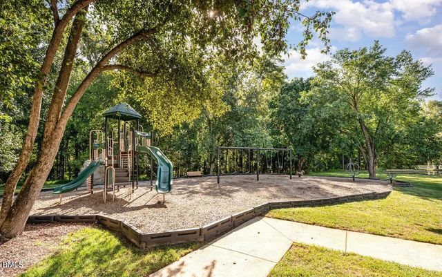 3 Steepleton Court, Hillsborough, NC 27278