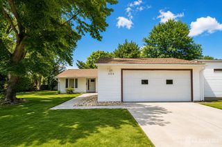 112 Indigo Plaza, Monroe, NJ 08831