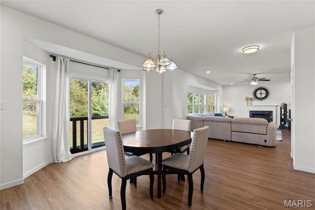 1389 Red Oak Plantation Drive, Ballwin, MO 63021