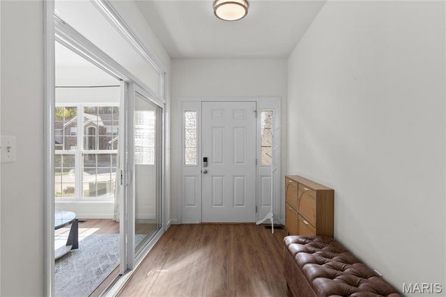 1389 Red Oak Plantation Drive, Ballwin, MO 63021