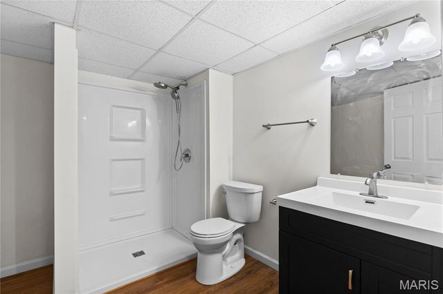 1389 Red Oak Plantation Drive, Ballwin, MO 63021