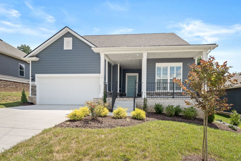 3250 Hearth Hollow Rd, Columbia, TN 38401