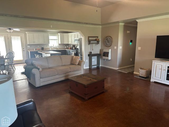 2010 Greenway Lane, Jonesboro, AR 72405