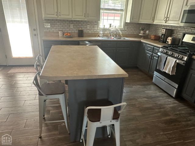 2010 Greenway Lane, Jonesboro, AR 72405