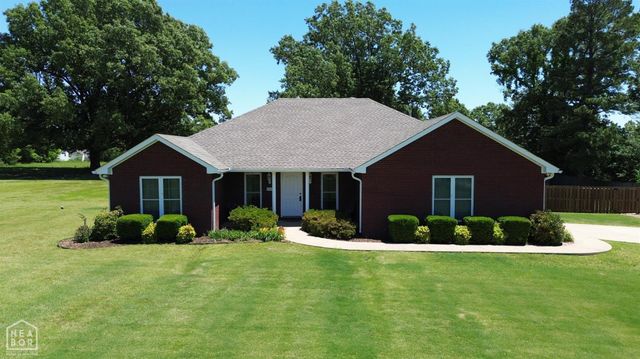 2010 Greenway Lane, Jonesboro, AR 72405