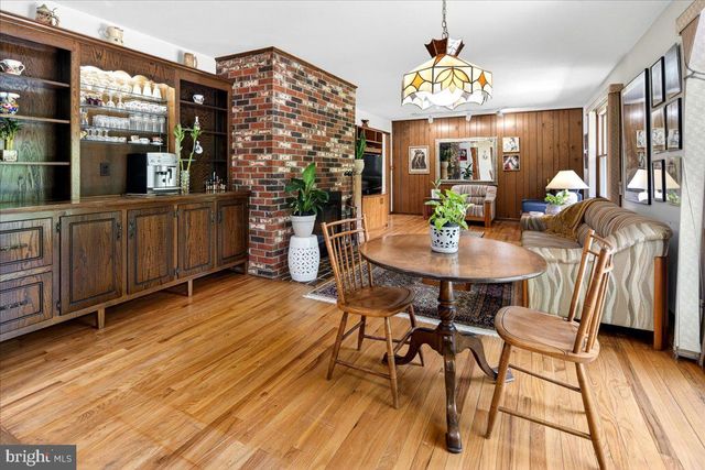 54 PLATZ DR, Skillman, NJ 08558