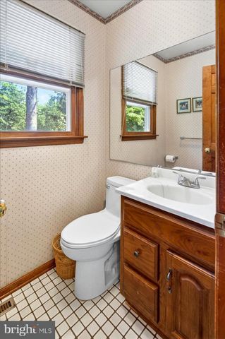 54 PLATZ DR, Skillman, NJ 08558