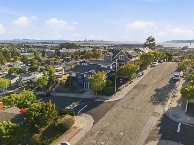 902 Polk Street, Albany, CA 94706