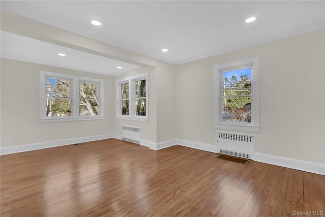 283 W Neck Road, Huntington, NY 11743