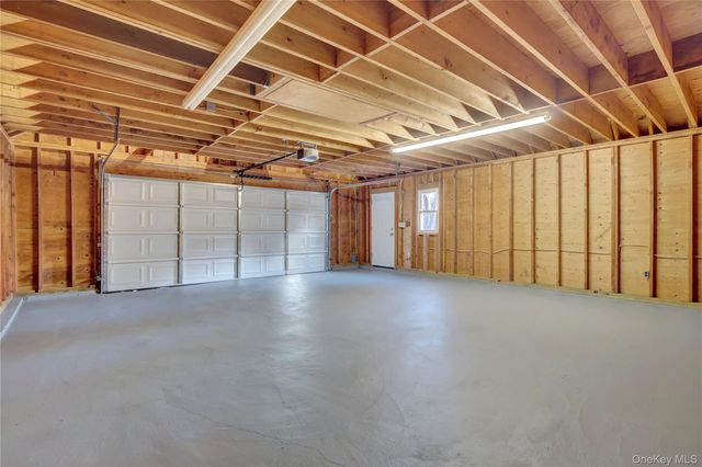 283 W Neck Road, Huntington, NY 11743